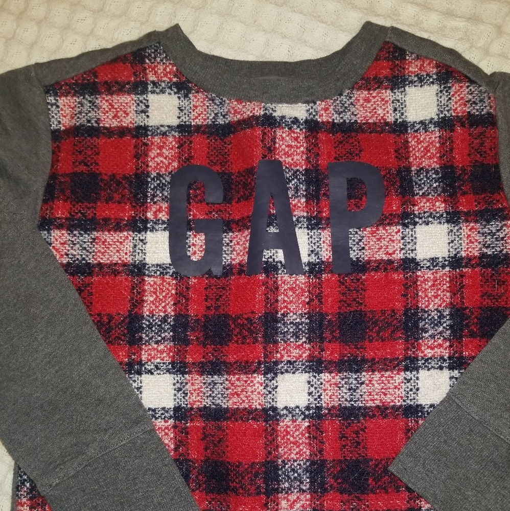 Gap sweat shirt back/sweater front